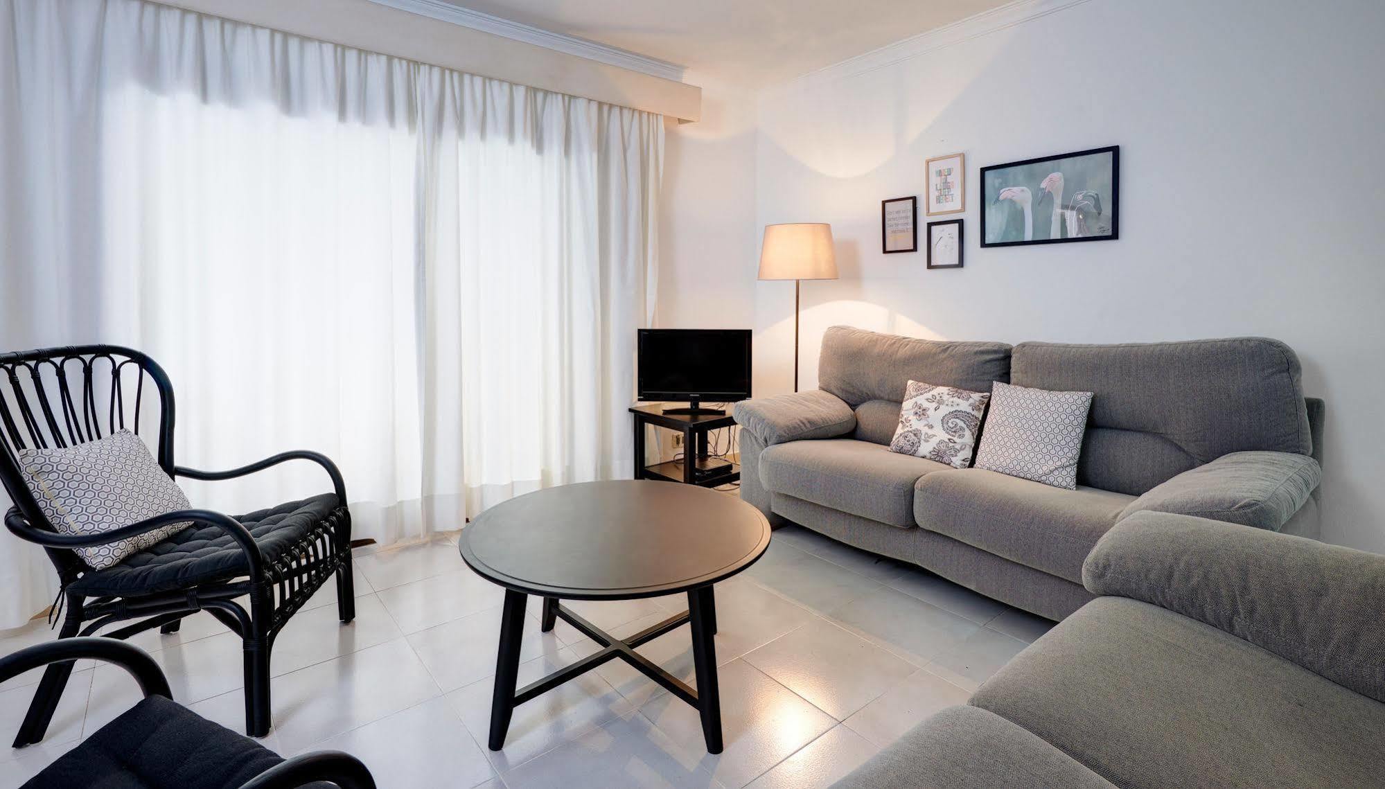 Lemar Apartments 콜로니아 산트 호르디 외부 사진